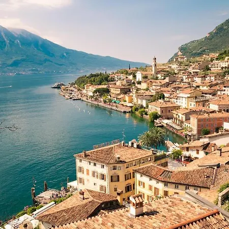 Apartment Limone Downtown Limone sul Garda