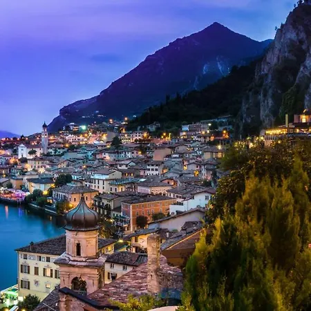 Limone Downtown Limone sul Garda