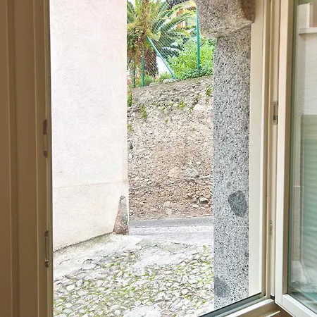 Limone Downtown Apartment