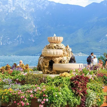 Limone Downtown * Limone sul Garda
